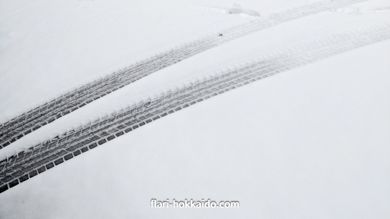 北海道の冬はぎりぎりまで雪かきをしなくて驚いた